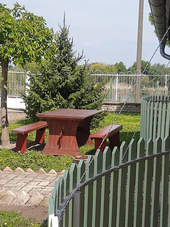 Villa Diiva Curug Eksteriør bilde